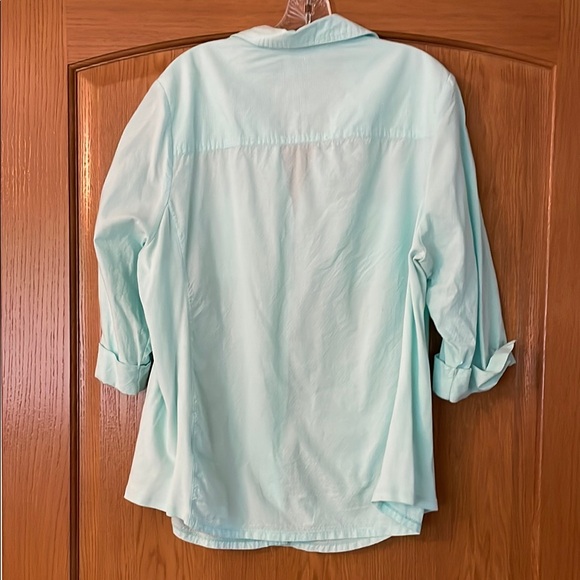 Croft & Barrow  3/4 Sleeve Aqua Textured Shirt - Picture 6 of 7